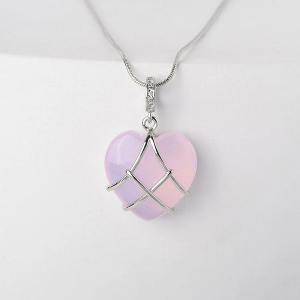 Heart necklace with gemstone - princess jewelry