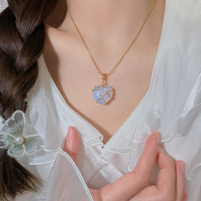 Heart necklace with gemstone - princess jewelry